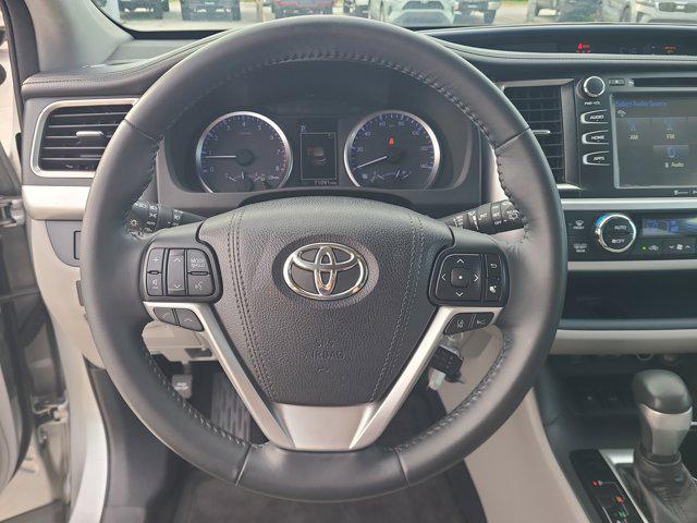 used 2018 Toyota Highlander car, priced at $20,748