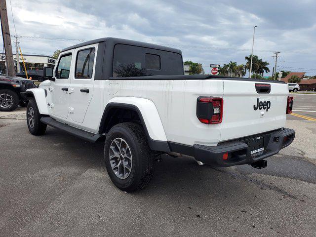 new 2024 Jeep Gladiator car, priced at $49,432