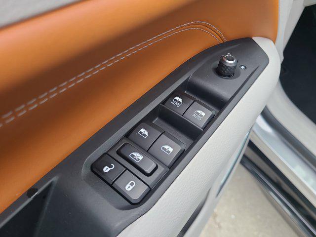 used 2023 Jeep Compass car, priced at $22,675