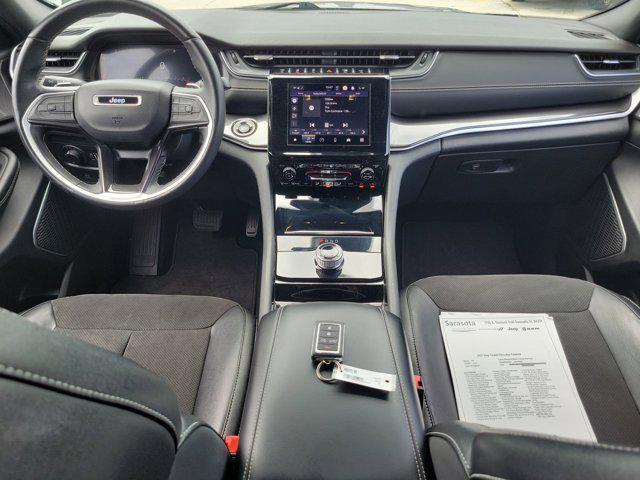 used 2022 Jeep Grand Cherokee car, priced at $24,487