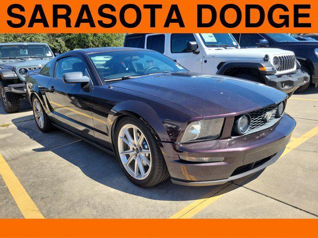 used 2006 Ford Mustang car