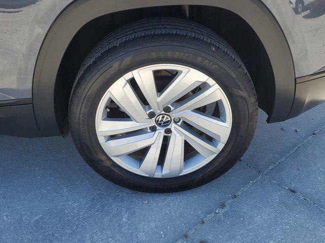 used 2022 Volkswagen Atlas Cross Sport car, priced at $20,784