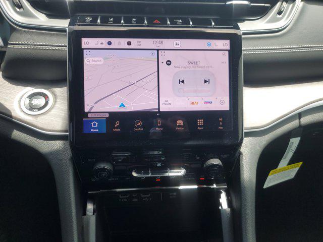 new 2025 Jeep Grand Cherokee car, priced at $44,171