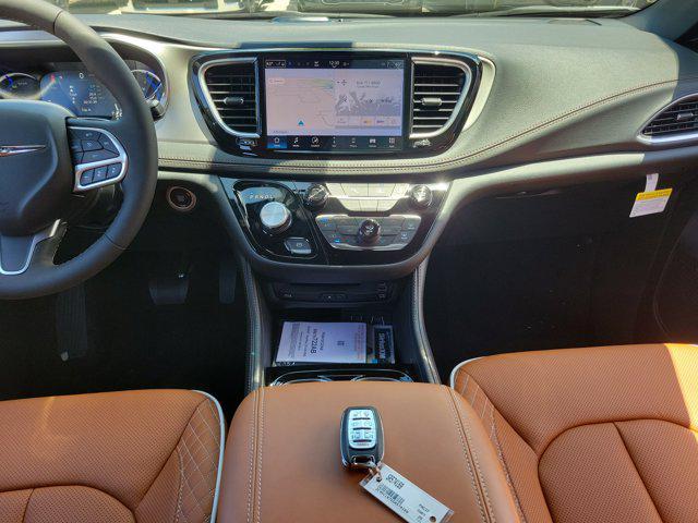 new 2025 Chrysler Pacifica car, priced at $50,621