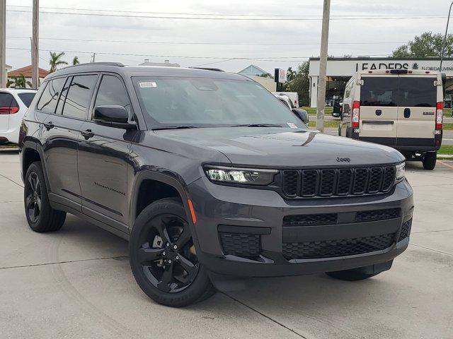 new 2025 Jeep Grand Cherokee L car, priced at $42,625