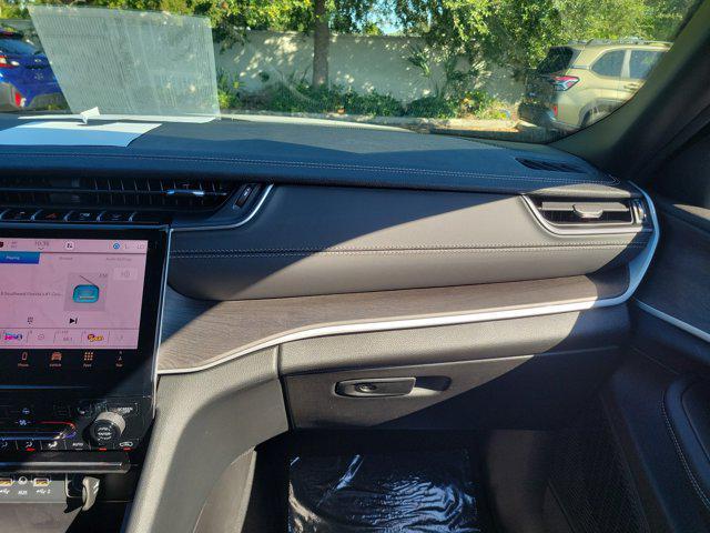 new 2025 Jeep Grand Cherokee car, priced at $35,354