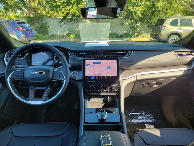 new 2025 Jeep Grand Cherokee car, priced at $35,354