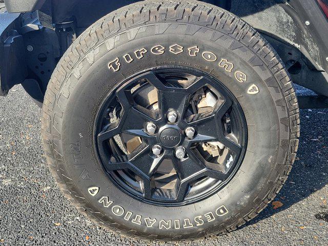 used 2022 Jeep Gladiator car, priced at $27,041