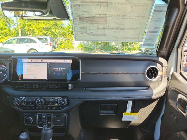 new 2025 Jeep Wrangler car, priced at $55,185