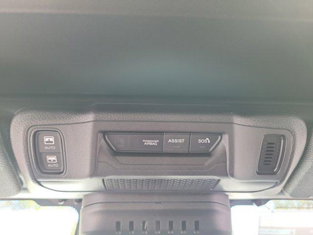 new 2025 Jeep Wrangler car, priced at $55,185