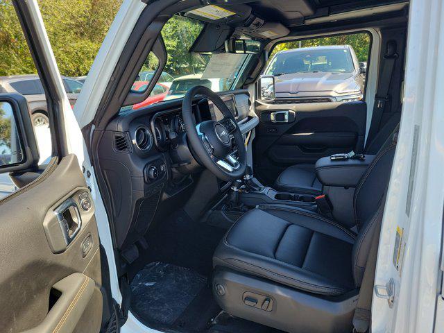 new 2025 Jeep Wrangler car, priced at $55,185