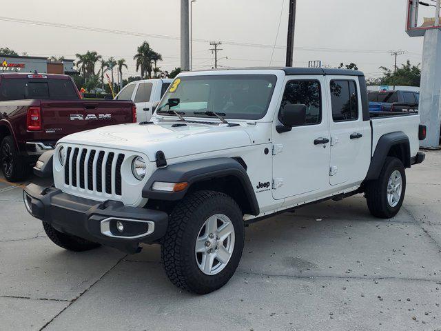 used 2023 Jeep Gladiator car, priced at $27,089