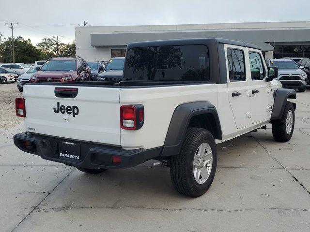 used 2023 Jeep Gladiator car, priced at $27,089