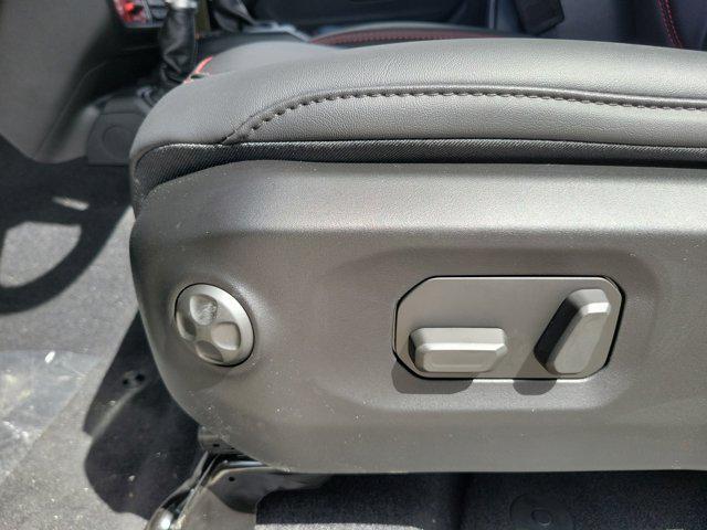 new 2025 Jeep Gladiator car, priced at $49,004