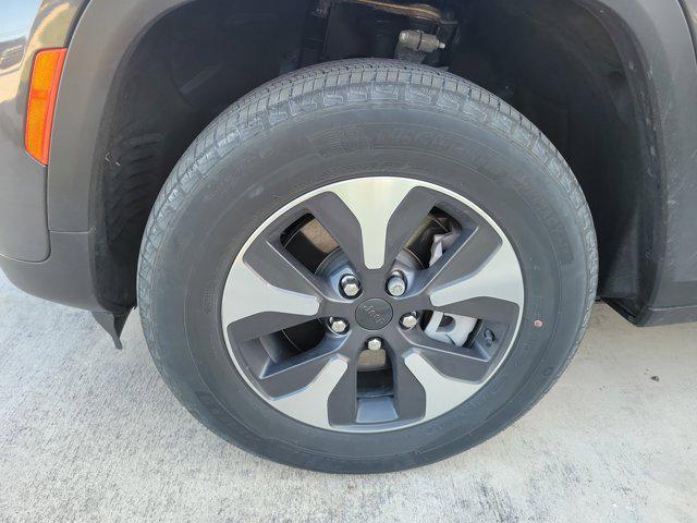 used 2022 Jeep Grand Cherokee 4xe car, priced at $27,594