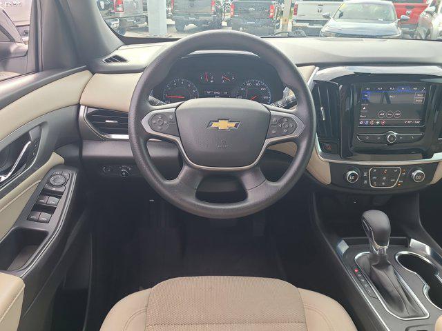 used 2022 Chevrolet Traverse car, priced at $26,176