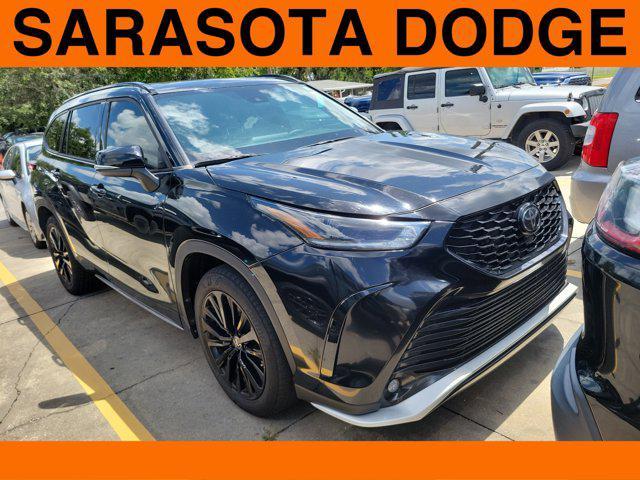 used 2023 Toyota Highlander car, priced at $40,988