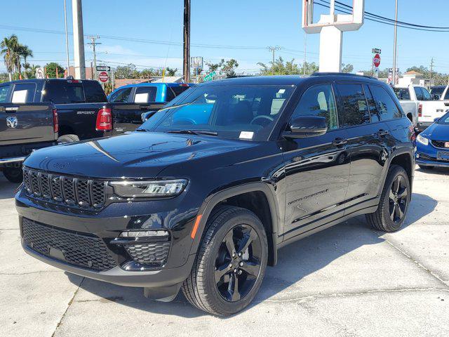 new 2025 Jeep Grand Cherokee car, priced at $47,645