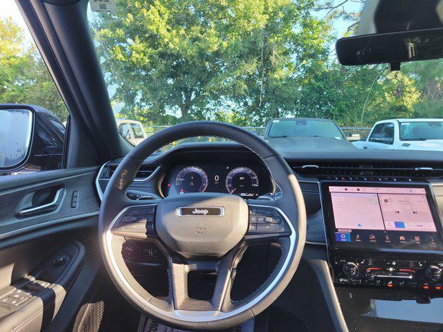 new 2025 Jeep Grand Cherokee L car, priced at $39,303