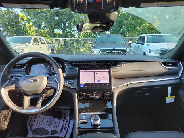 new 2025 Jeep Grand Cherokee L car, priced at $39,303