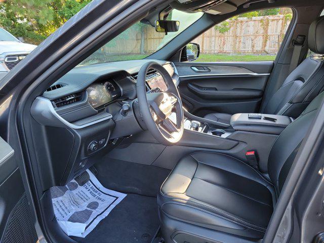 new 2025 Jeep Grand Cherokee L car, priced at $39,303