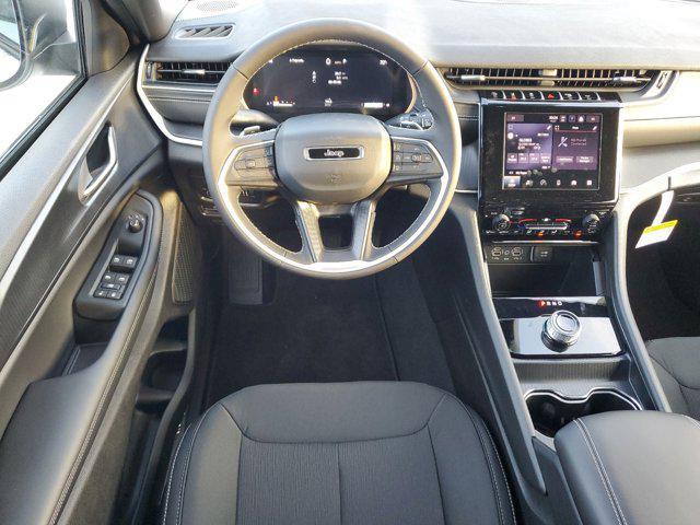 used 2025 Jeep Grand Cherokee car, priced at $30,895