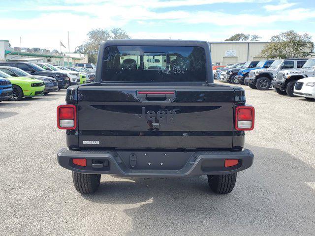 new 2024 Jeep Gladiator car, priced at $38,576