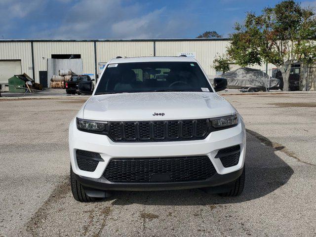 new 2025 Jeep Grand Cherokee car, priced at $41,750