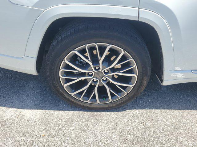 used 2024 Jeep Grand Cherokee L car, priced at $57,233