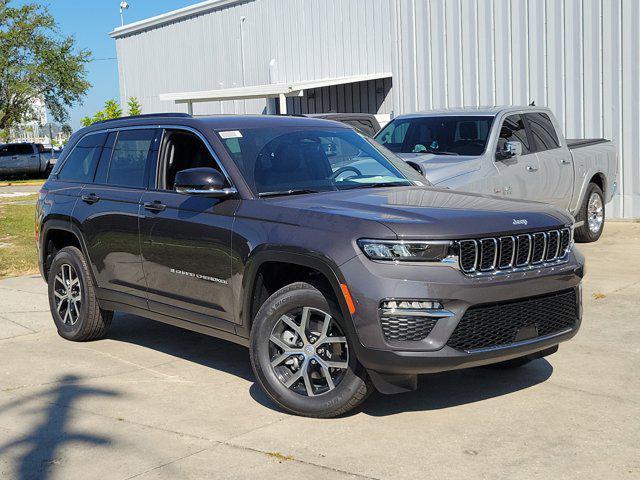 new 2025 Jeep Grand Cherokee car, priced at $35,354