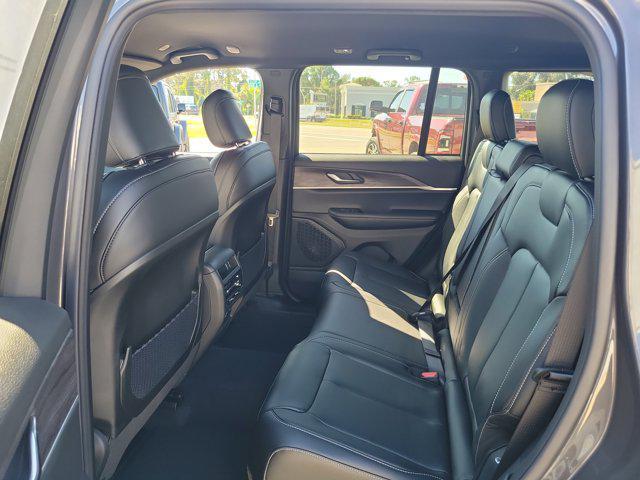 new 2025 Jeep Grand Cherokee car, priced at $35,354