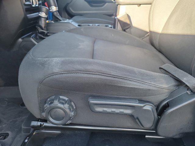 used 2022 Jeep Gladiator car, priced at $30,172