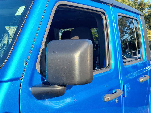 used 2022 Jeep Gladiator car, priced at $30,172