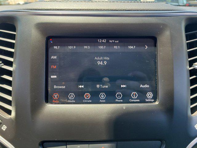 used 2020 Jeep Cherokee car, priced at $17,597