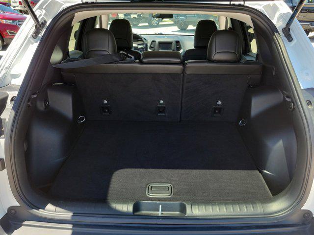 used 2020 Jeep Cherokee car, priced at $17,597