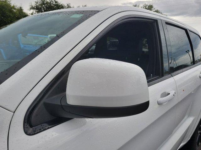 used 2021 Jeep Grand Cherokee car, priced at $18,394