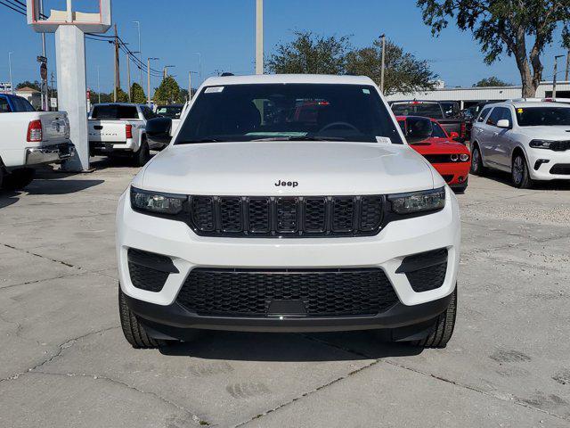 new 2025 Jeep Grand Cherokee car, priced at $38,807