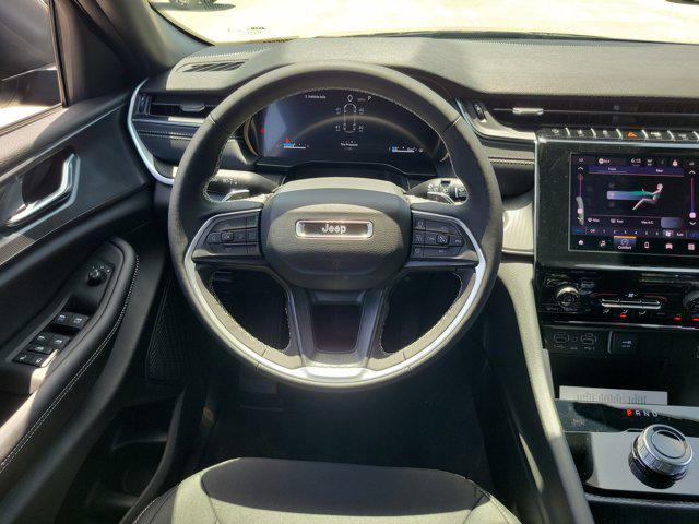 new 2025 Jeep Grand Cherokee L car, priced at $38,234