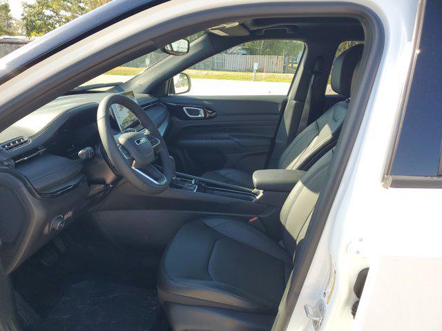 new 2025 Jeep Compass car, priced at $33,877
