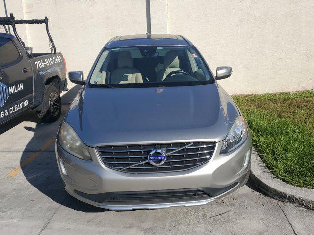 used 2015 Volvo XC60 car, priced at $6,795