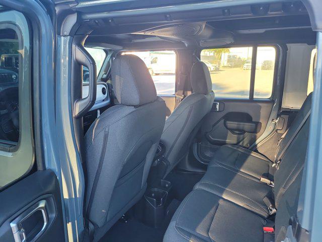 new 2025 Jeep Wrangler car, priced at $41,333