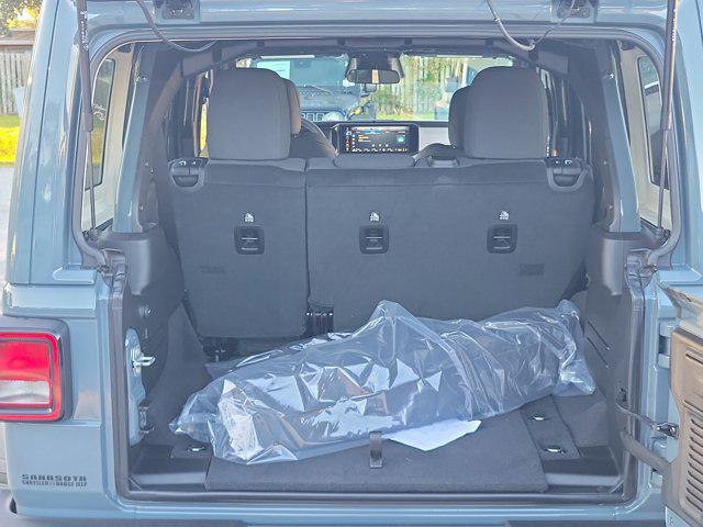 new 2025 Jeep Wrangler car, priced at $41,333