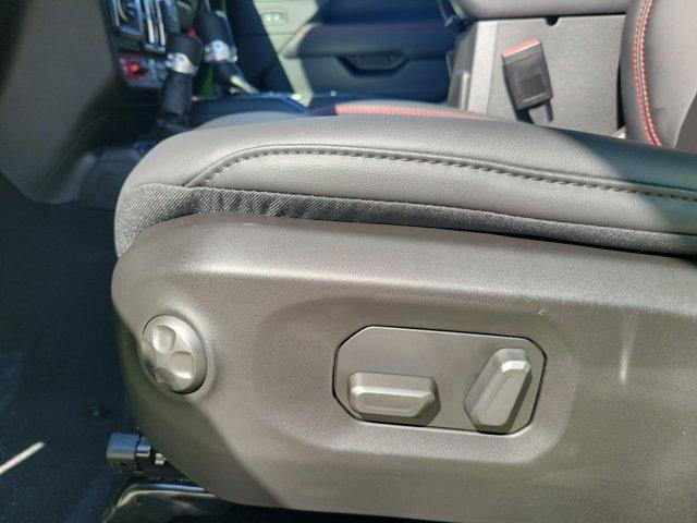 new 2025 Jeep Wrangler car, priced at $58,258