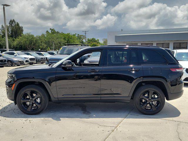 used 2025 Jeep Grand Cherokee car, priced at $44,066