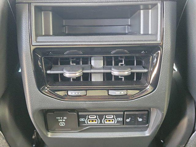 used 2025 Jeep Grand Cherokee car, priced at $44,066
