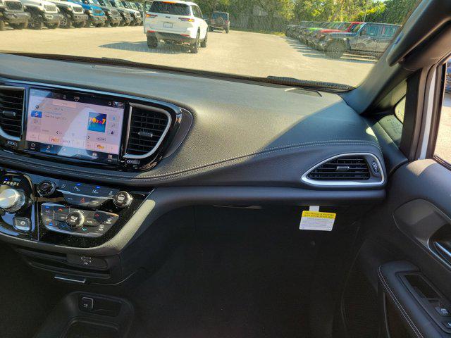 new 2026 Chrysler Pacifica car, priced at $37,733