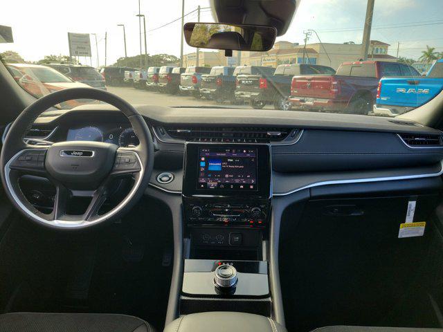 new 2025 Jeep Grand Cherokee car, priced at $37,149