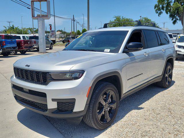 used 2023 Jeep Grand Cherokee L car, priced at $28,799