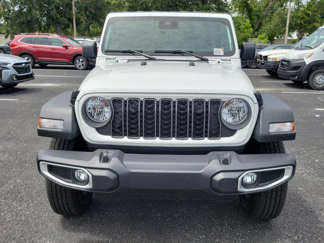 new 2025 Jeep Gladiator car, priced at $41,641