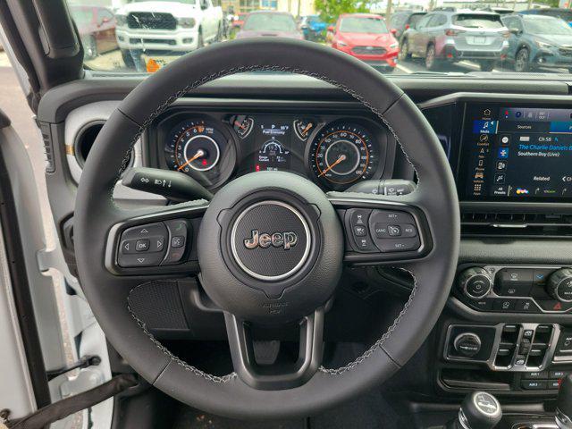 new 2025 Jeep Gladiator car, priced at $41,641